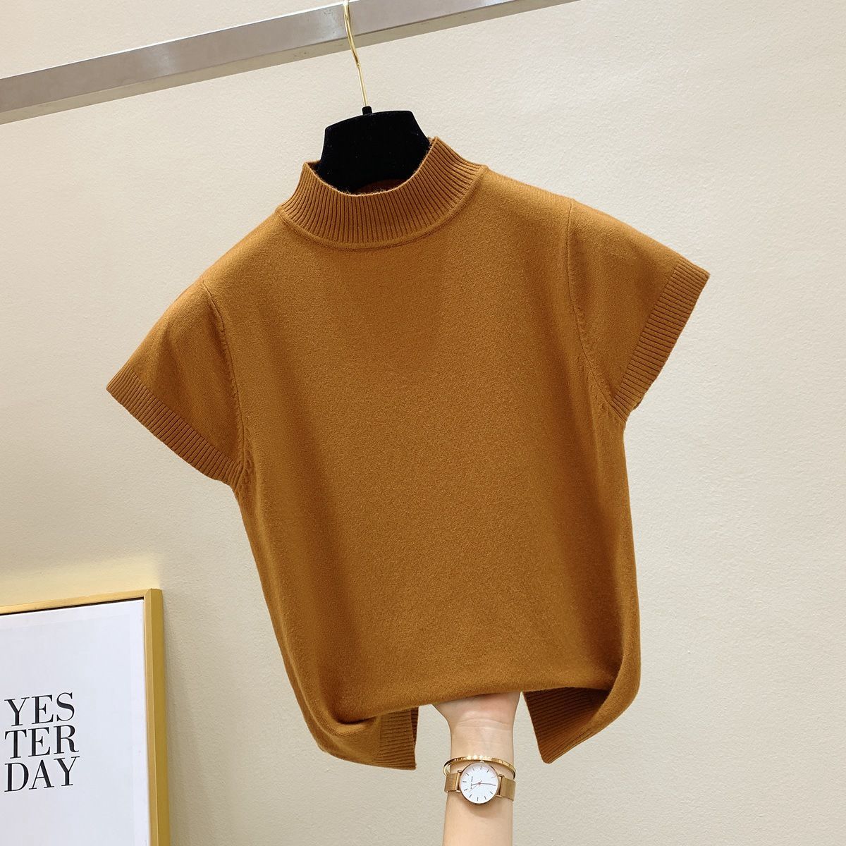 Women Turtle neck short sleeves knitted Blouse/Top