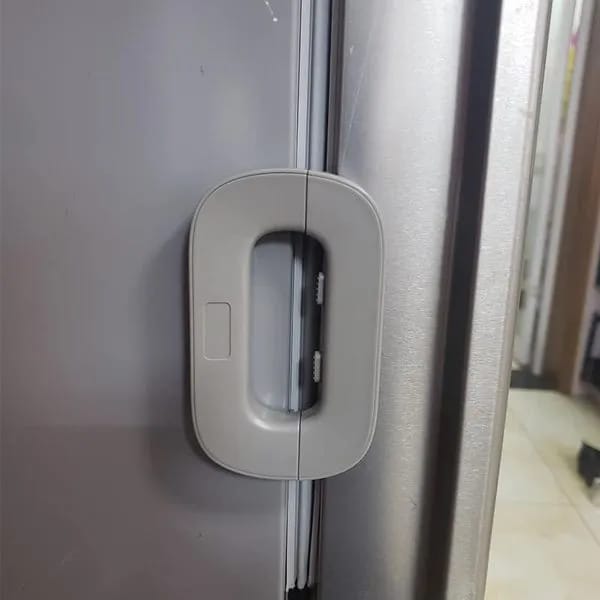 Kids Fridge And Freezer Door Lock, Easy To Install And Use 3m Vhb Adhesive,  No Tools Or Drills Required (gray)