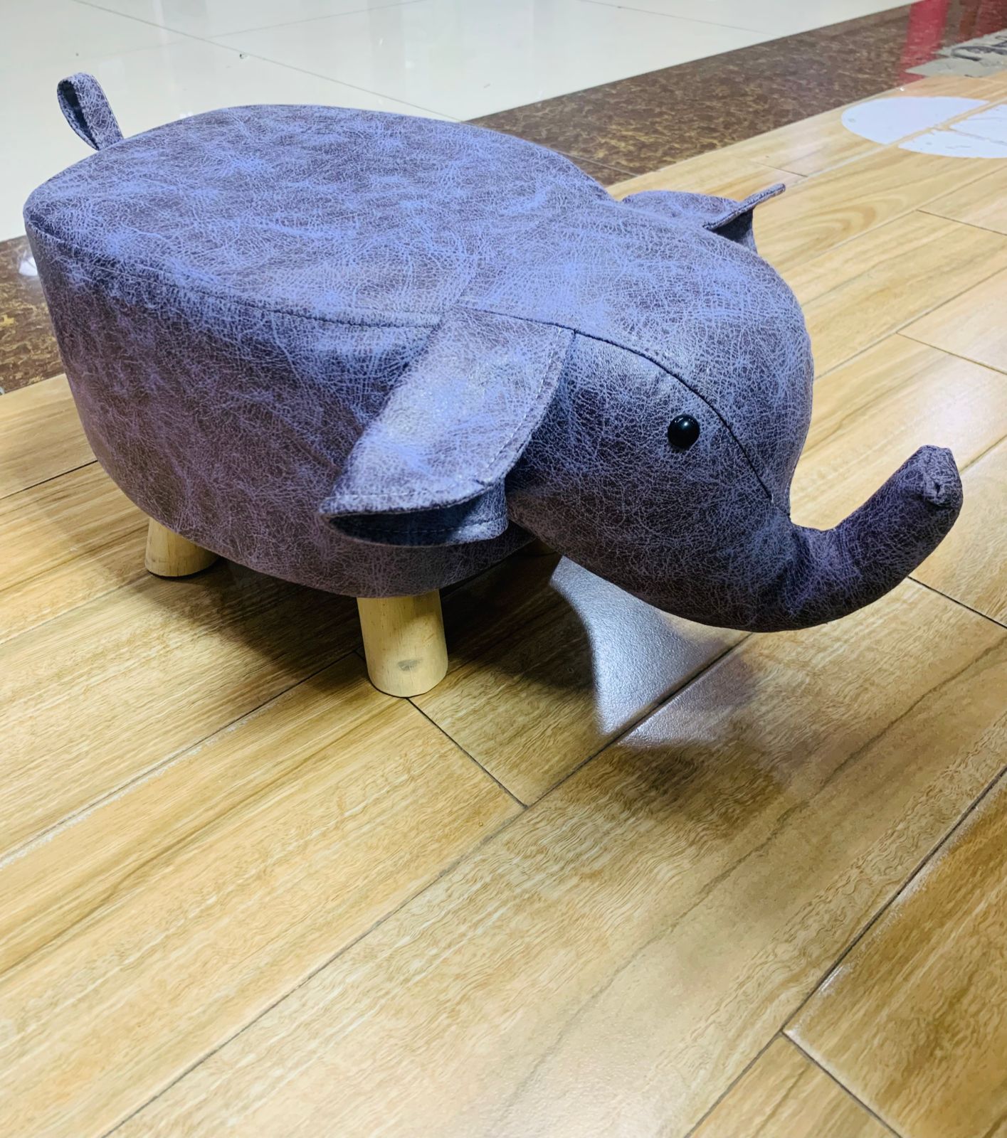 Solid Wood Animal Linen Stool Ottoman Creative & Cute Stool for Kids Toy Chest Chair for Children Solid Wood Footstool 4 Legs (Elephant)